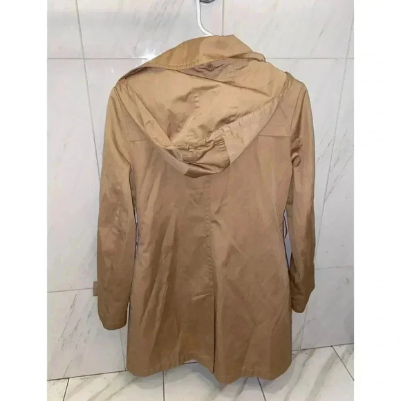 Michael Kors Trench Coat - Picture 5 of 5